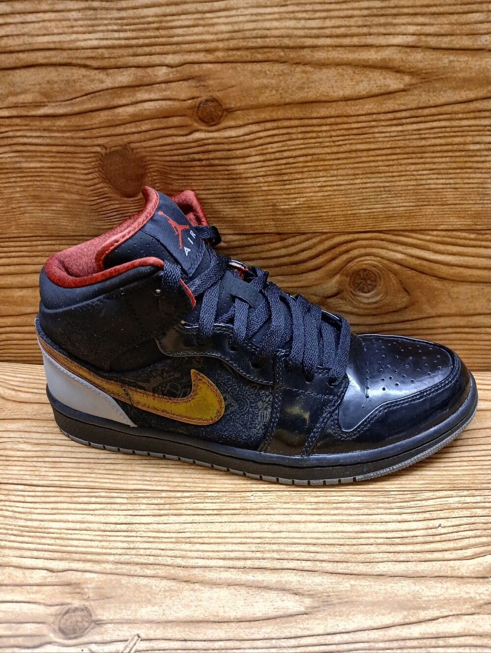 Nike Air Jordan 1  Retro Phat 20  High-Top  Basketball Sneaker in Black and Red